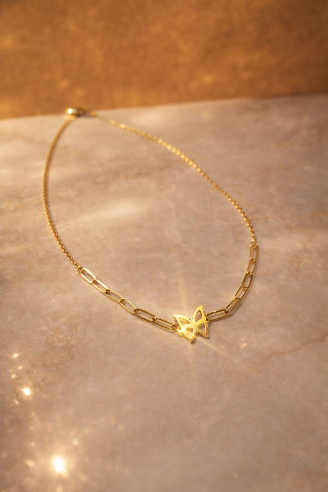 Altın Renk Mini Zincirli Kelebek Kolye - Görsel 2