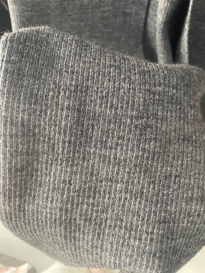 Gri Uzun Düğmeli Kadın Hırka - Görsel 4