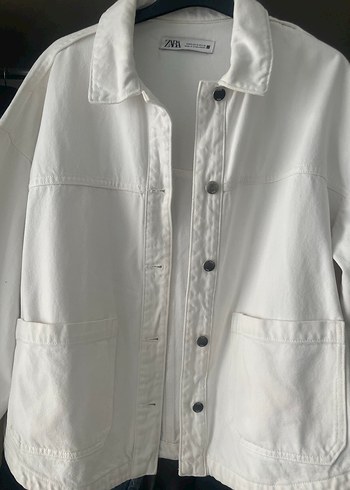 Beyaz Düğmeli Kadın Denim Ceket - Görsel 4