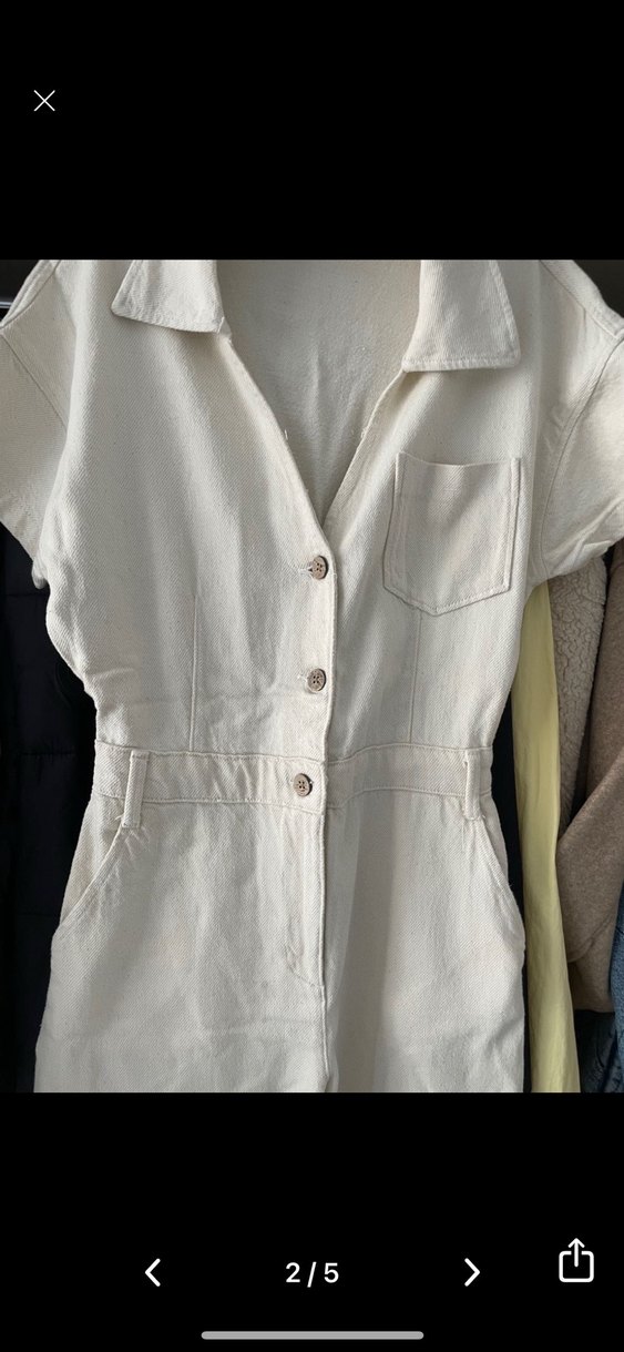 Beyaz Kısa Kollu Düğmeli Kadın Tulum - Görsel 2