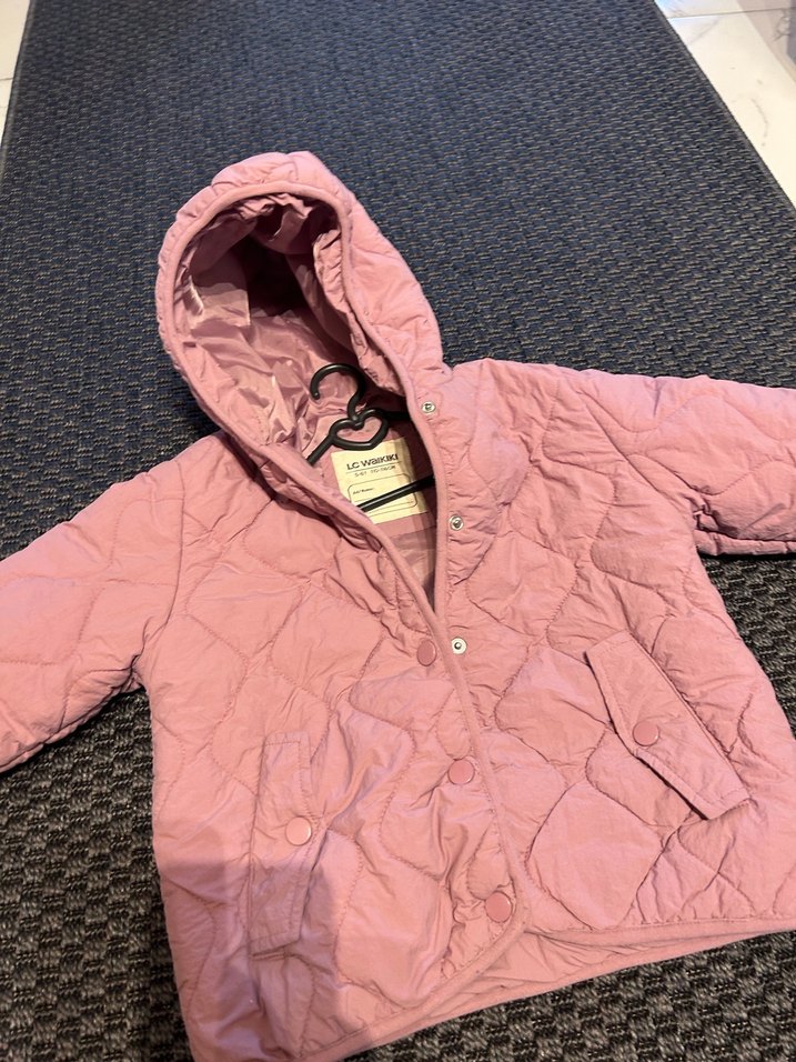 LCW kız çocuk mont - Görsel 4