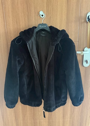 Bershka pelüş Mont kapşonlu