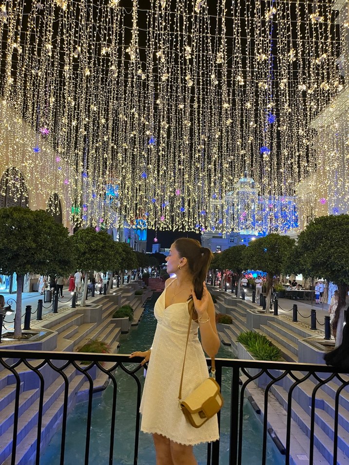 Askılı beyaz elbise - Görsel 2