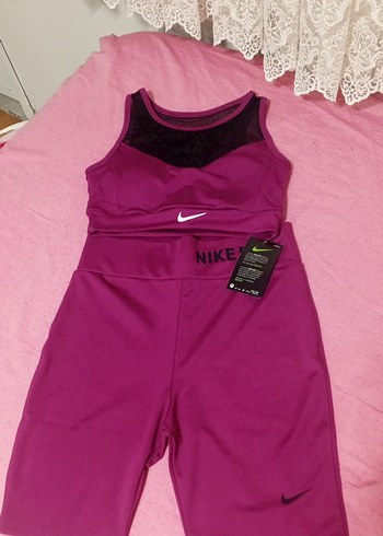 Nike m
