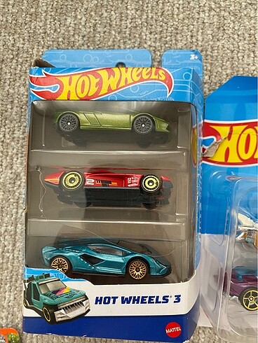 Hot wheels oyuncak