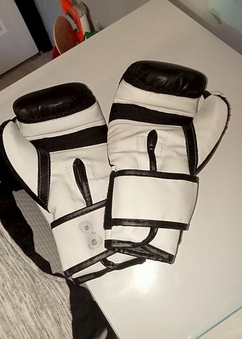 Erkek Siyah Deri Boks Eldiveni Velcro - Görsel 3