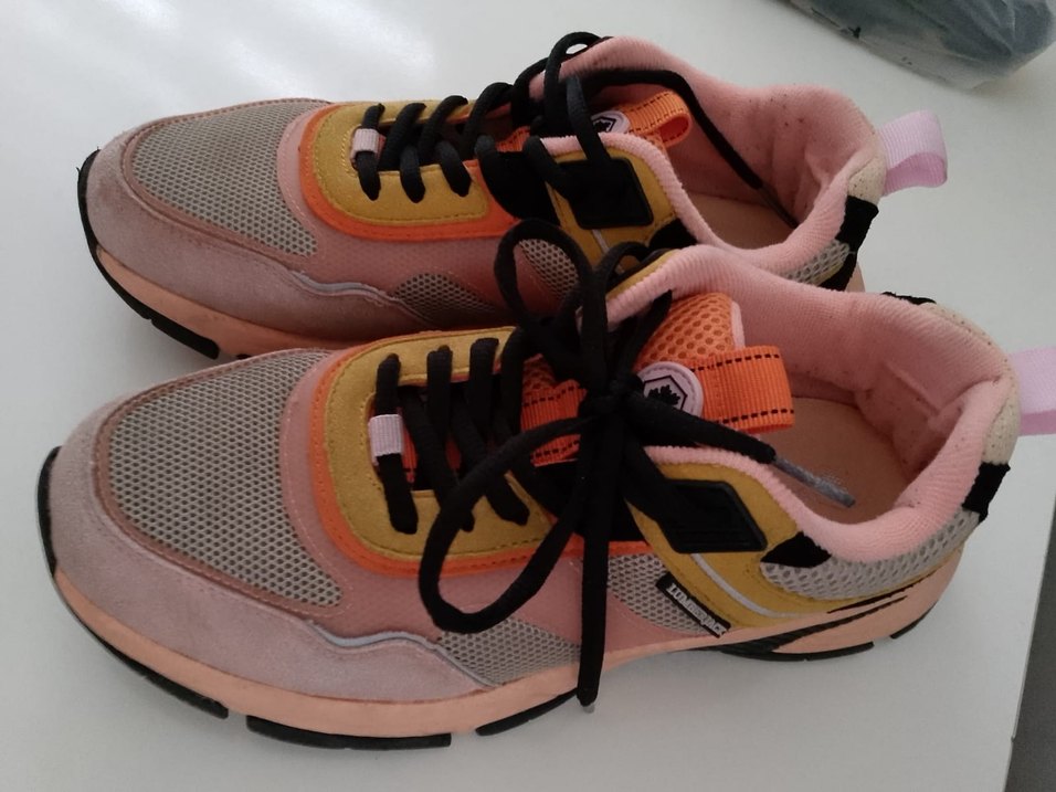 Kadın, çocuk spor ayakkabı - Görsel 4