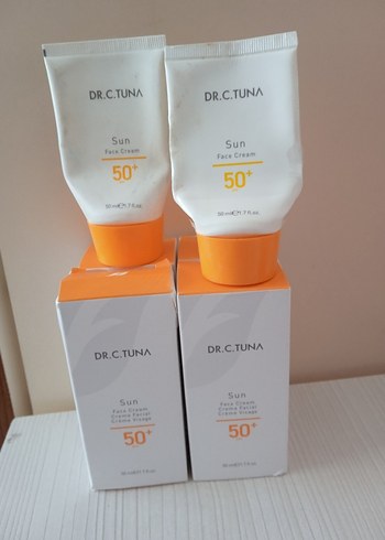 DR.C.TUNA 50+ Güneş Yüz Kremi 50 ml