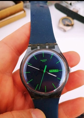 Beden SWATCH SO29N704 SAAT