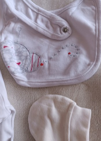 Beyaz Nakışlı Bebek Kız Kıyafet Seti - Görsel 8