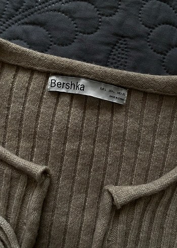 Bershka Kısa Kesim Bej Kazak - Görsel 2