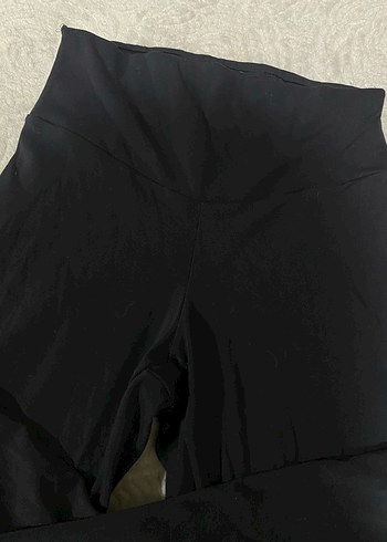 Oysho Siyah Kadın Spor Tayt - Görsel 3