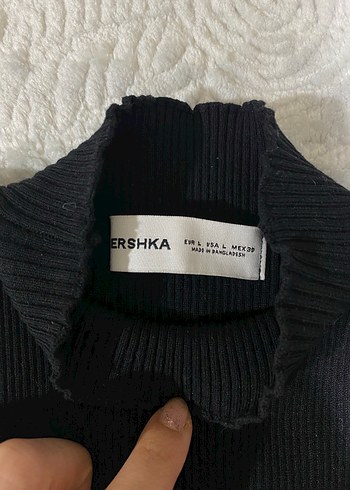 Bershka Siyah Yüksek Yakalı Uzun Kadın Elbise - Görsel 3