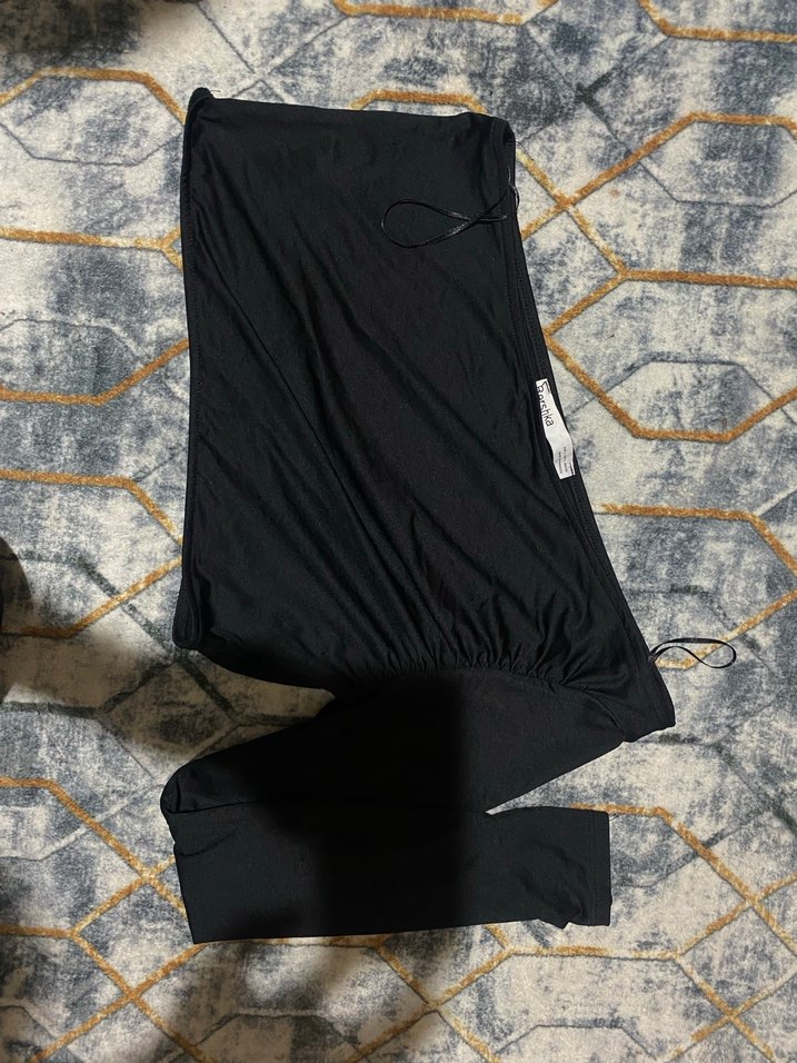 Bershka Drapeli Siyah Tek Kollu Uzun Üst - Görsel 2