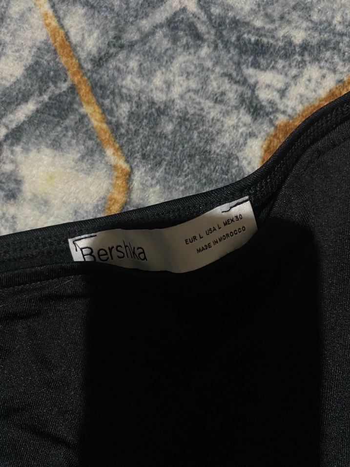 Bershka Drapeli Siyah Tek Kollu Uzun Üst - Görsel 3