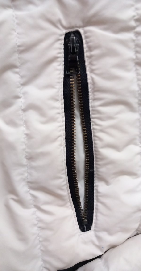 Kürk Detaylı Beyaz  Kışlık Mont - Görsel 2