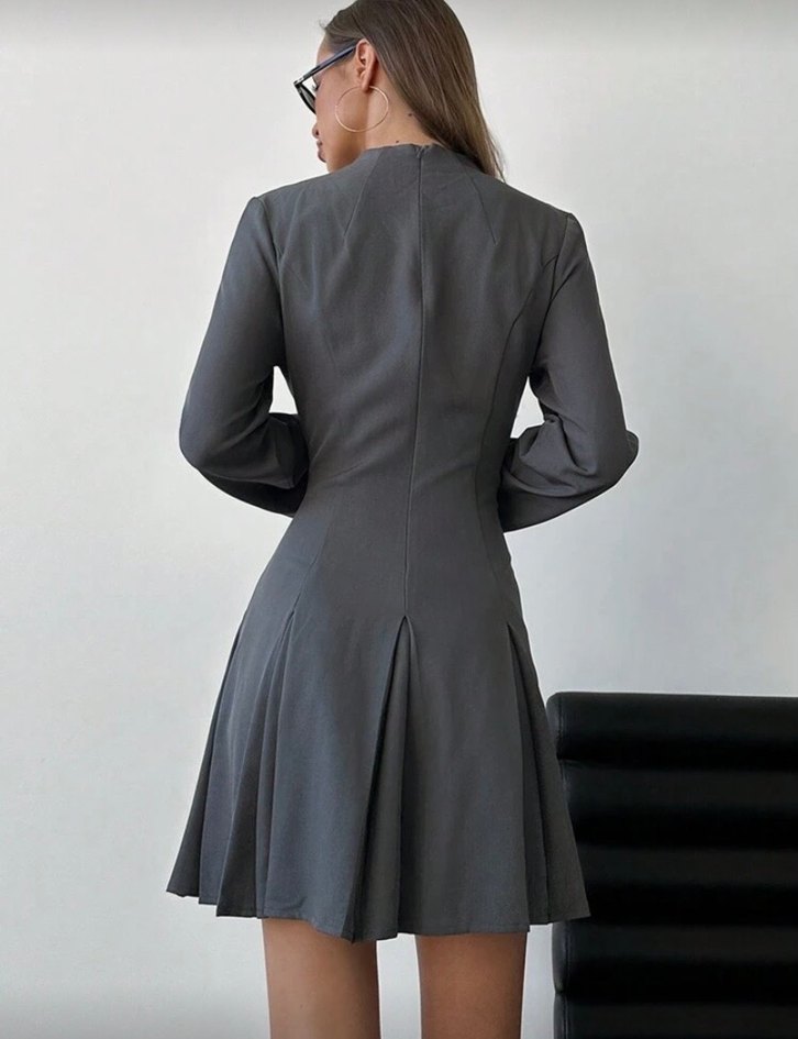 Gri Pileli Mini İş Elbisesi - Görsel 2