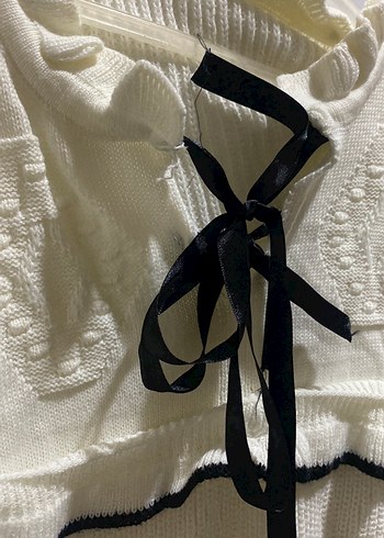 Beyaz Nakışlı Triko Kadın Kazak - Görsel 2