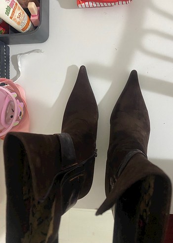 Kahverengi Süet Yüksek Topuklu Tokalı Dizüstü Bot - Görsel 2