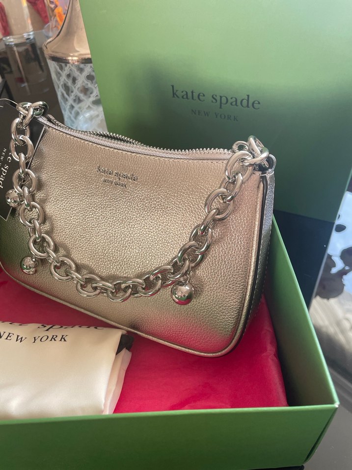 Kate Spade Zincir Detaylı Gümüş Rengi Deri Çanta İngiltereden - Görsel 2