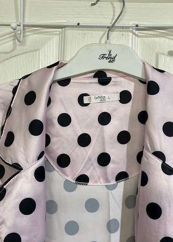 Uzun Pembe Puantiyeli Kadın Sabahlık - Görsel 2