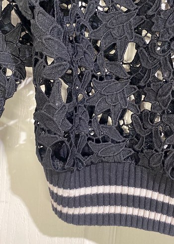 Nakışlı Siyah Örgü Kadın Kazak - Görsel 2