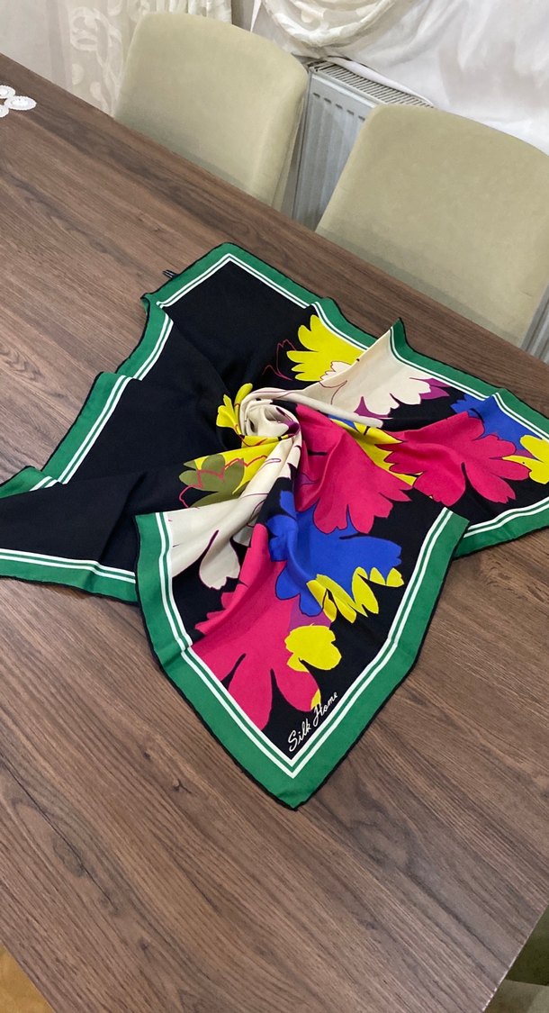 Çok Renkli İpek Fular - Görsel 3