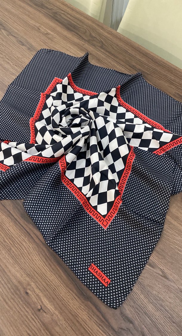 Çok Renkli Ekose Kadın Eşarp - Görsel 3