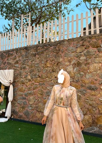 Ayşegül kalelio Pembe Çiçek Desenli Uzun Bohem Abiye - Görsel 6