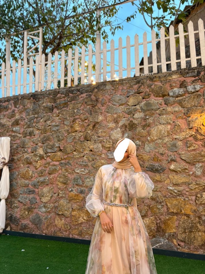 Ayşegül kalelio Pembe Çiçek Desenli Uzun Bohem Abiye - Görsel 4