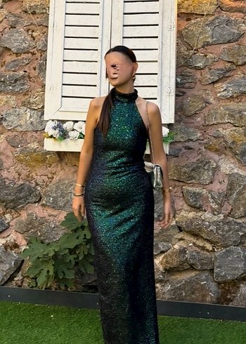 Yeşil Parlak Yılan Desenli Uzun Abiye Elbise - Görsel 3