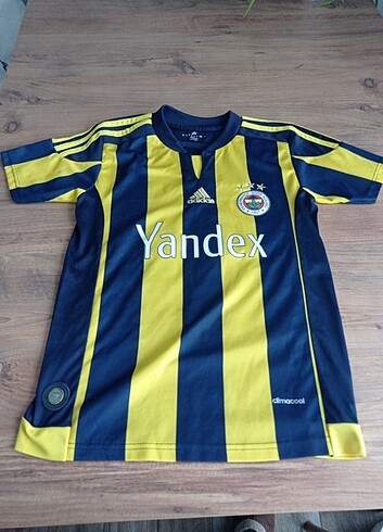 Fenerbahçe 13_14 yaş Fenerbahçe orjinal forma ve şort