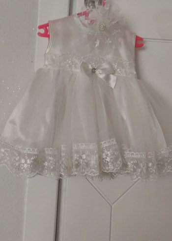 Beyaz Dantelli Klasik Kız Elbisesi - Görsel 2