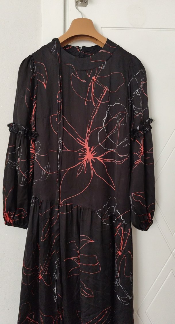 Bohem Siyah Çiçek Desenli Uzun Elbise - Görsel 3