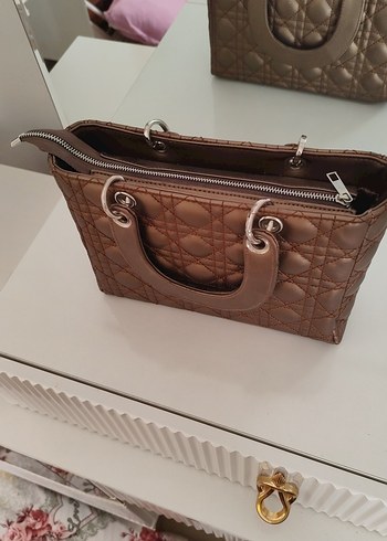 Klasik Tarzda Kahverengi Deri Kadın Çanta - Görsel 2