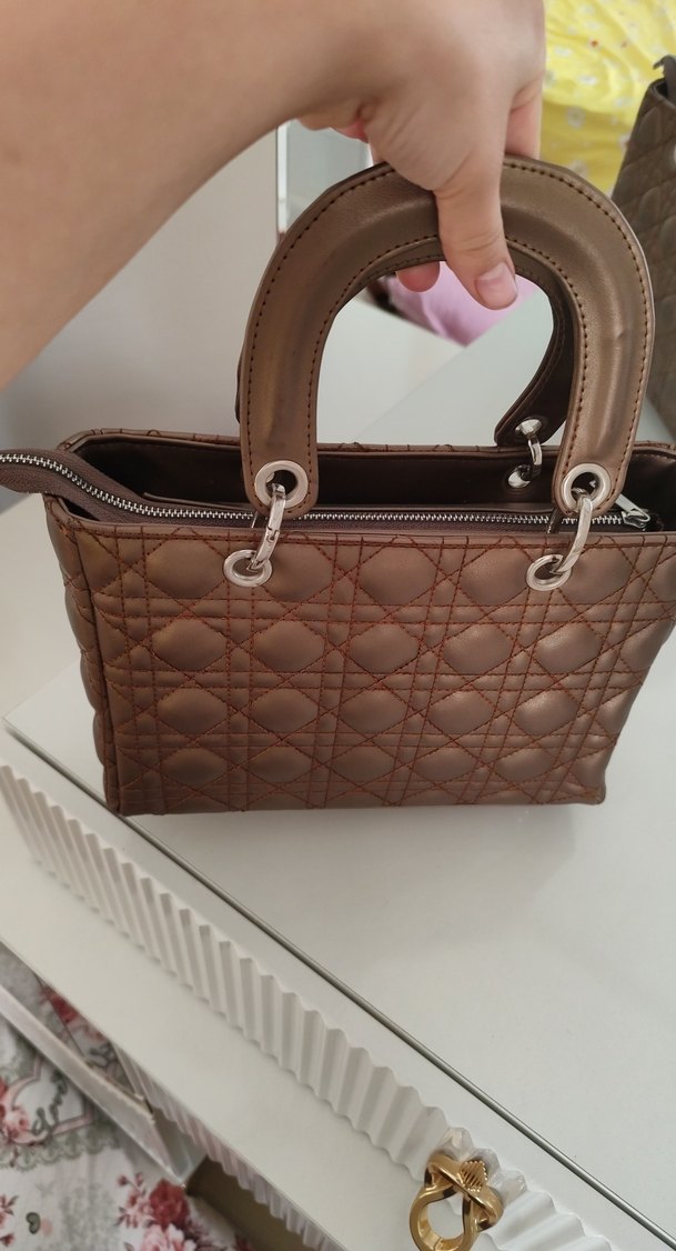 Klasik Tarzda Kahverengi Deri Kadın Çanta - Görsel 3