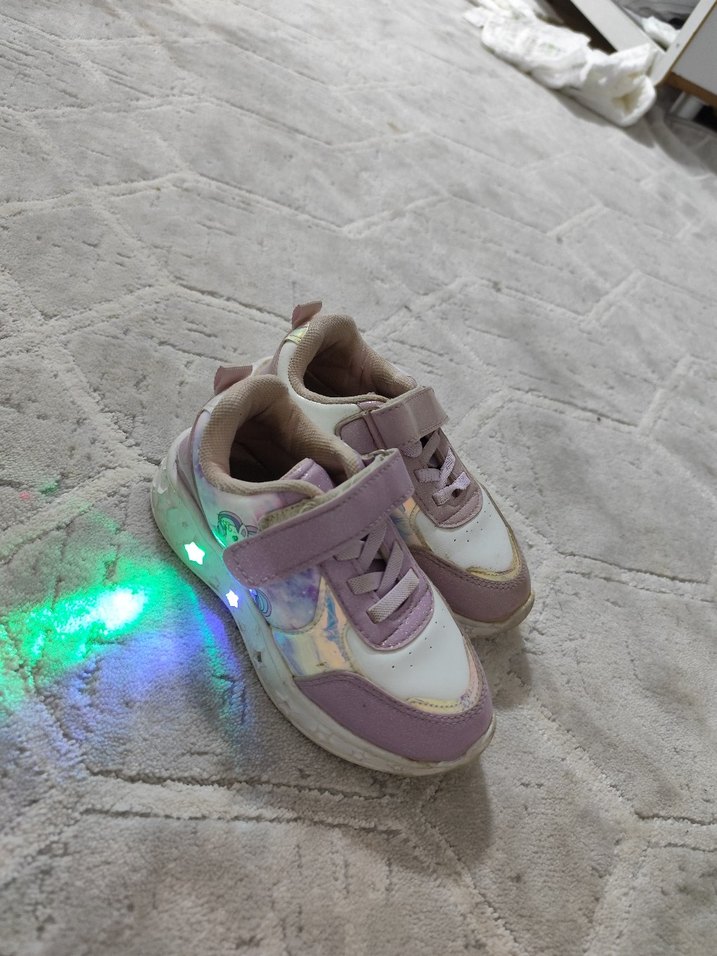 Kız Çocuk Mor Bağcıksız Spor Ayakkabı - Görsel 2