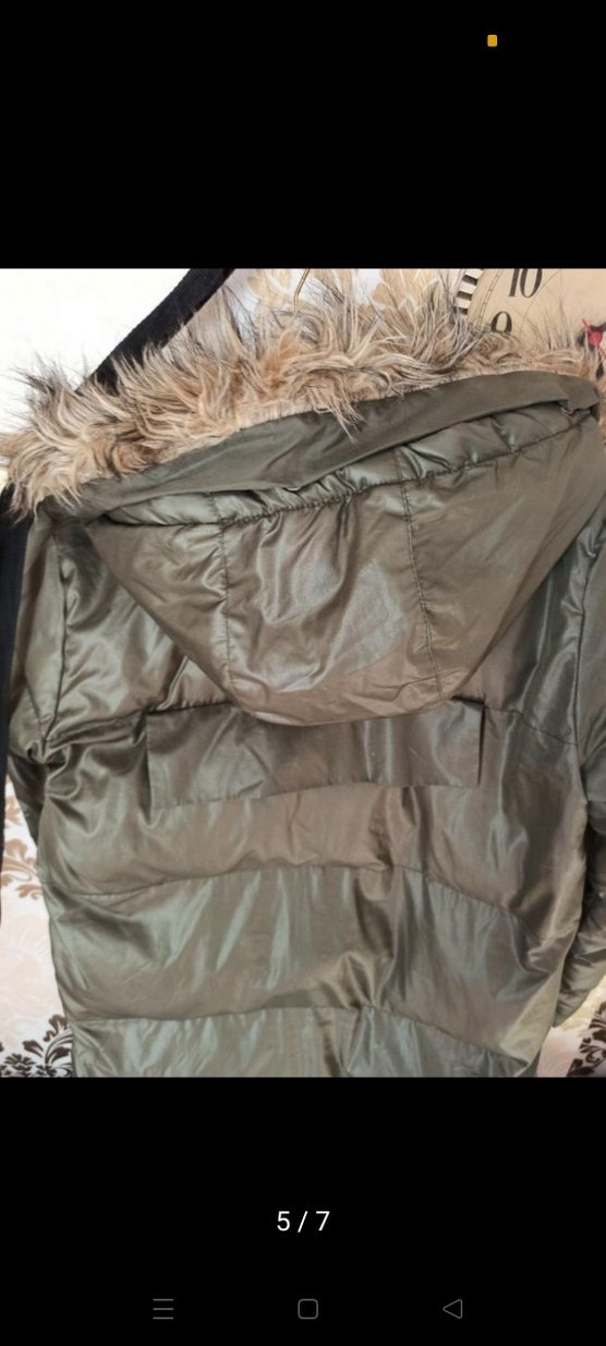 Kürk Detaylı Uzun haki Kadın Kışlık Mont - Görsel 3