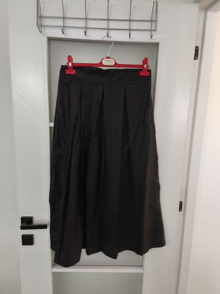 Kadın Siyah Pilili Uzun Etek - Görsel 2