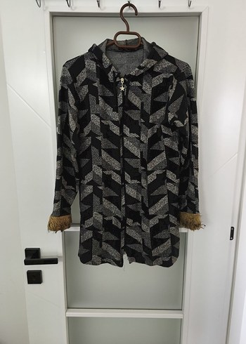 Gri desenli hırka - Görsel 2