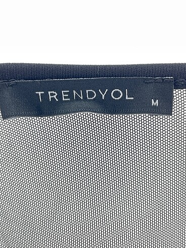 m Beden siyah Renk Trendyol & Milla Bluz %70 İndirimli.