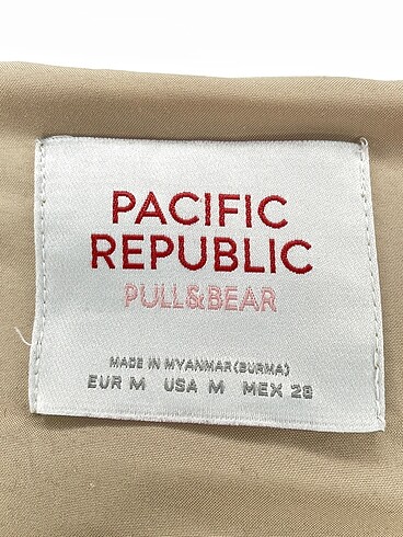 m Beden ten rengi Renk Pull and Bear Mont %70 İndirimli.