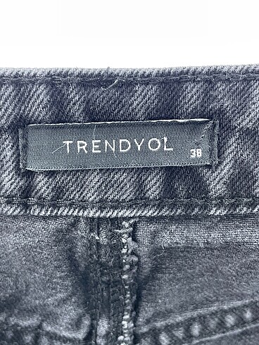 38 Beden siyah Renk Trendyol & Milla Jean / Kot %70 İndirimli.