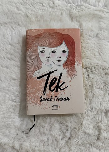 Tek - Sarah Crossan