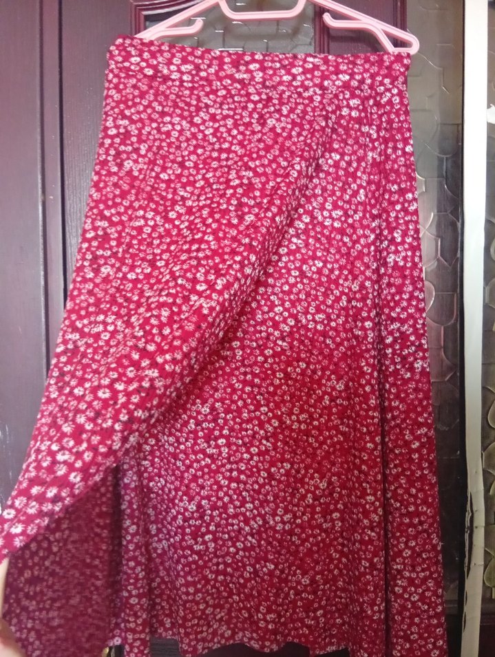 kırmızı çiçek Desenli Uzun Bohem Etek - Görsel 3