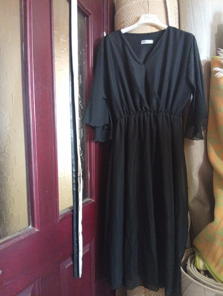 Siyah V Yaka Uzun Kadın Elbise - Görsel 3