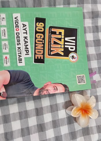 VIP Fizik 90 Günde Video Ders Kitabı