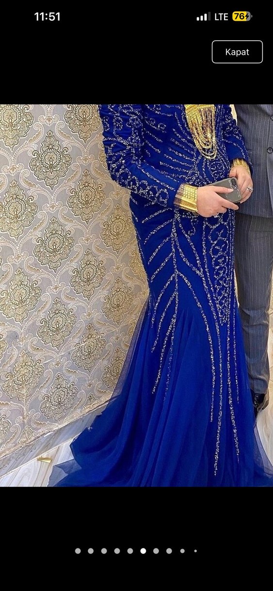 Lacivert taş işlemeli balık model tesettür abiye - Görsel 2