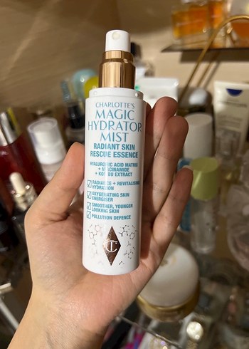 Charlotte's Magic Hydrator Mist - Makyaj spreyi - Görsel 4