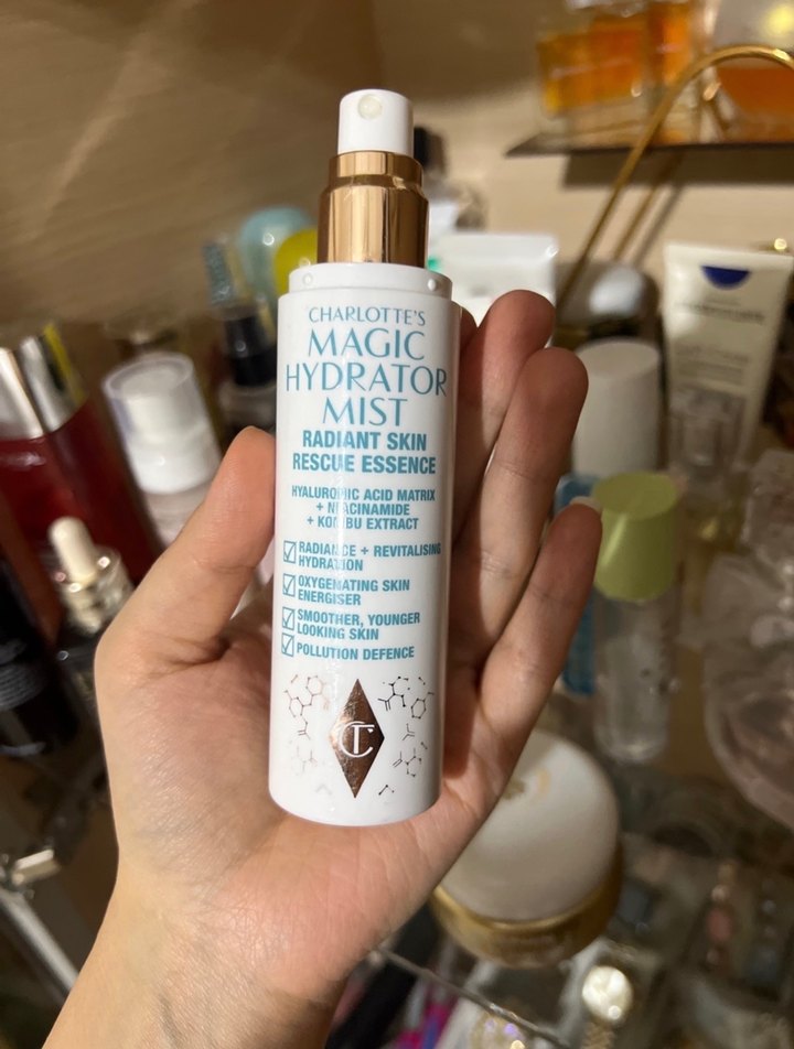 Charlotte's Magic Hydrator Mist - Makyaj spreyi - Görsel 4